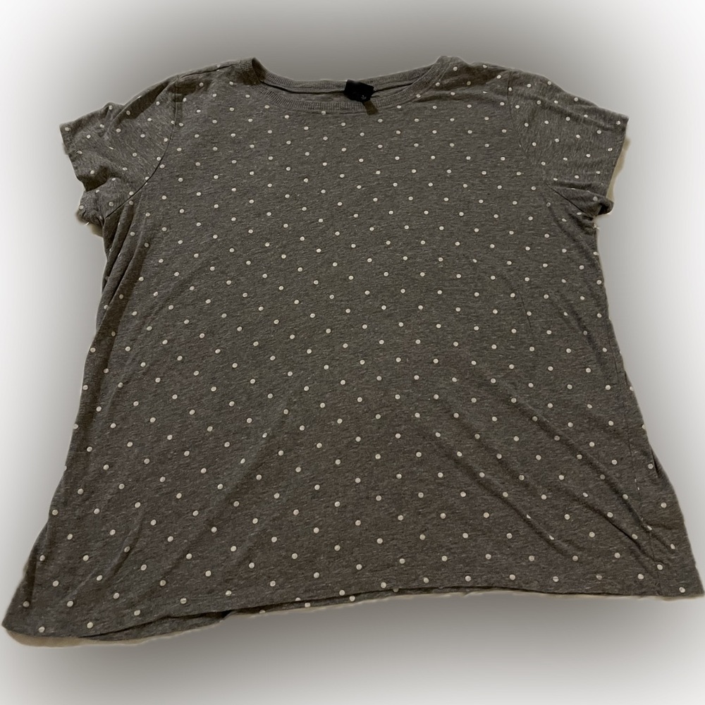 Torrid Gray Polka Dot Short Sleeve Tee